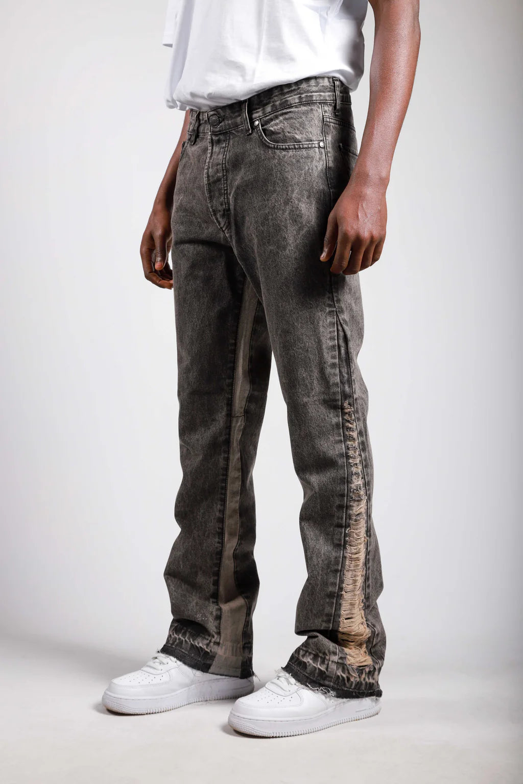 JEANS WITH RAW INSERTS