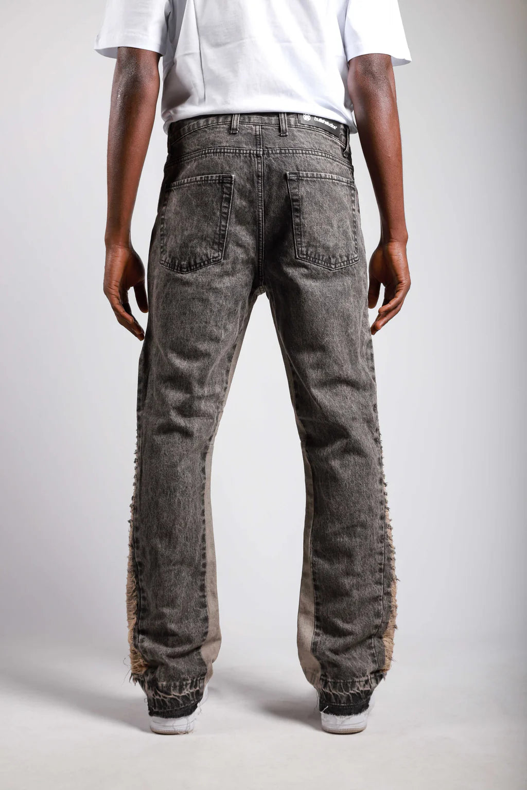 JEANS WITH RAW INSERTS