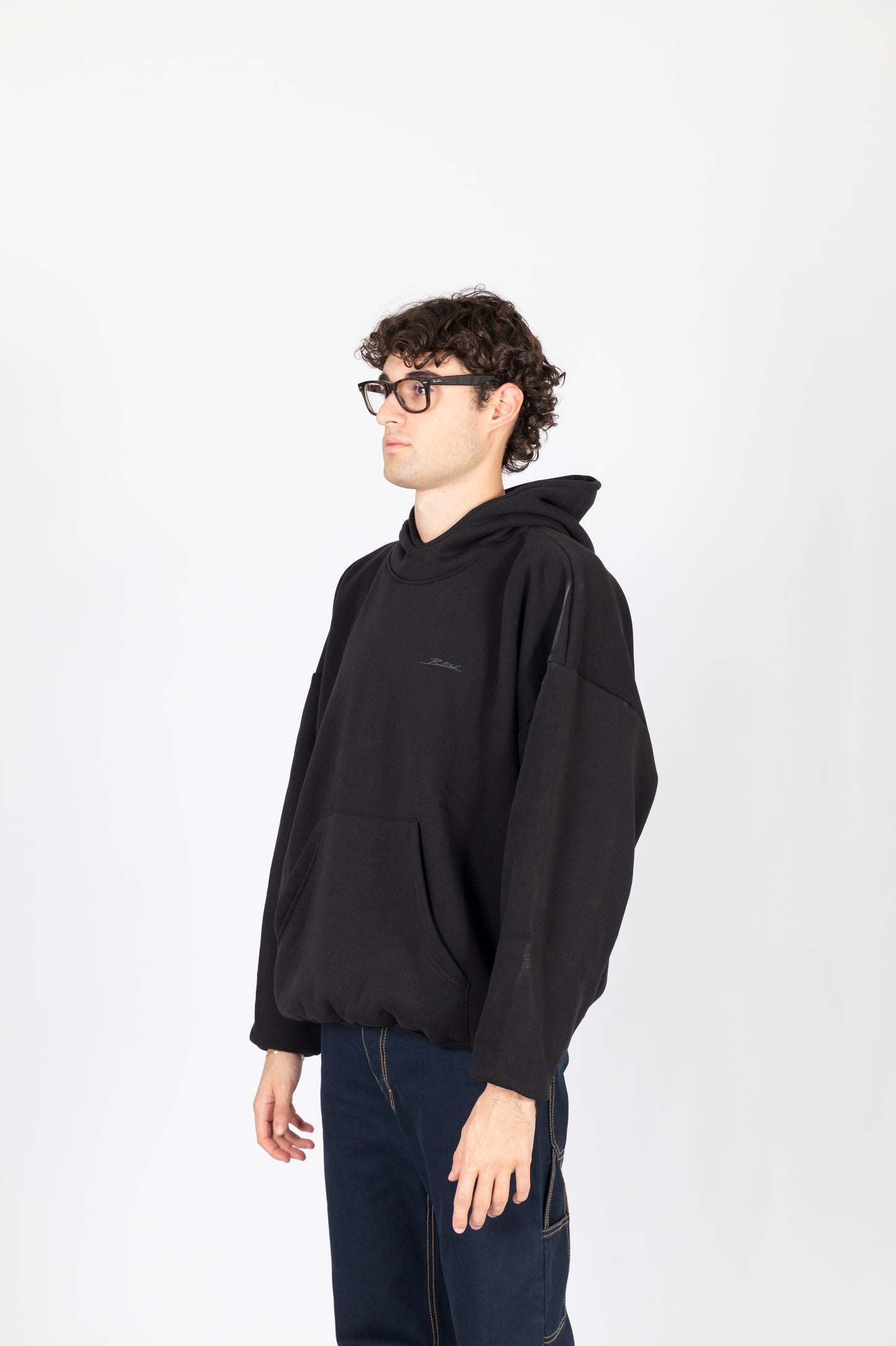 BASIC HOODIE NERO